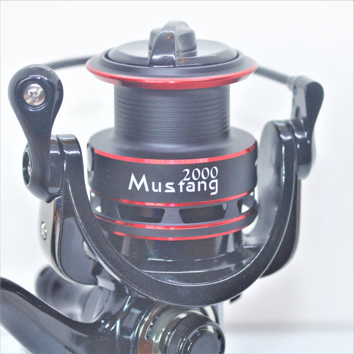 Tsuri Mustang 2000 haspelsnelle. Topp snelle til middels tungt ferskvannsfiske!