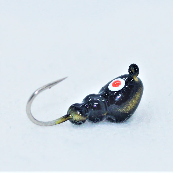 FishKing mormyshka, wolfram, maggot form, svart/gull m/rødt øye, 2 gram
